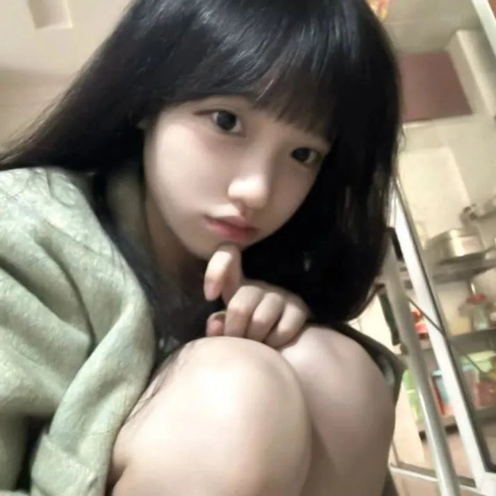 我想变成鸟，所以跳起来